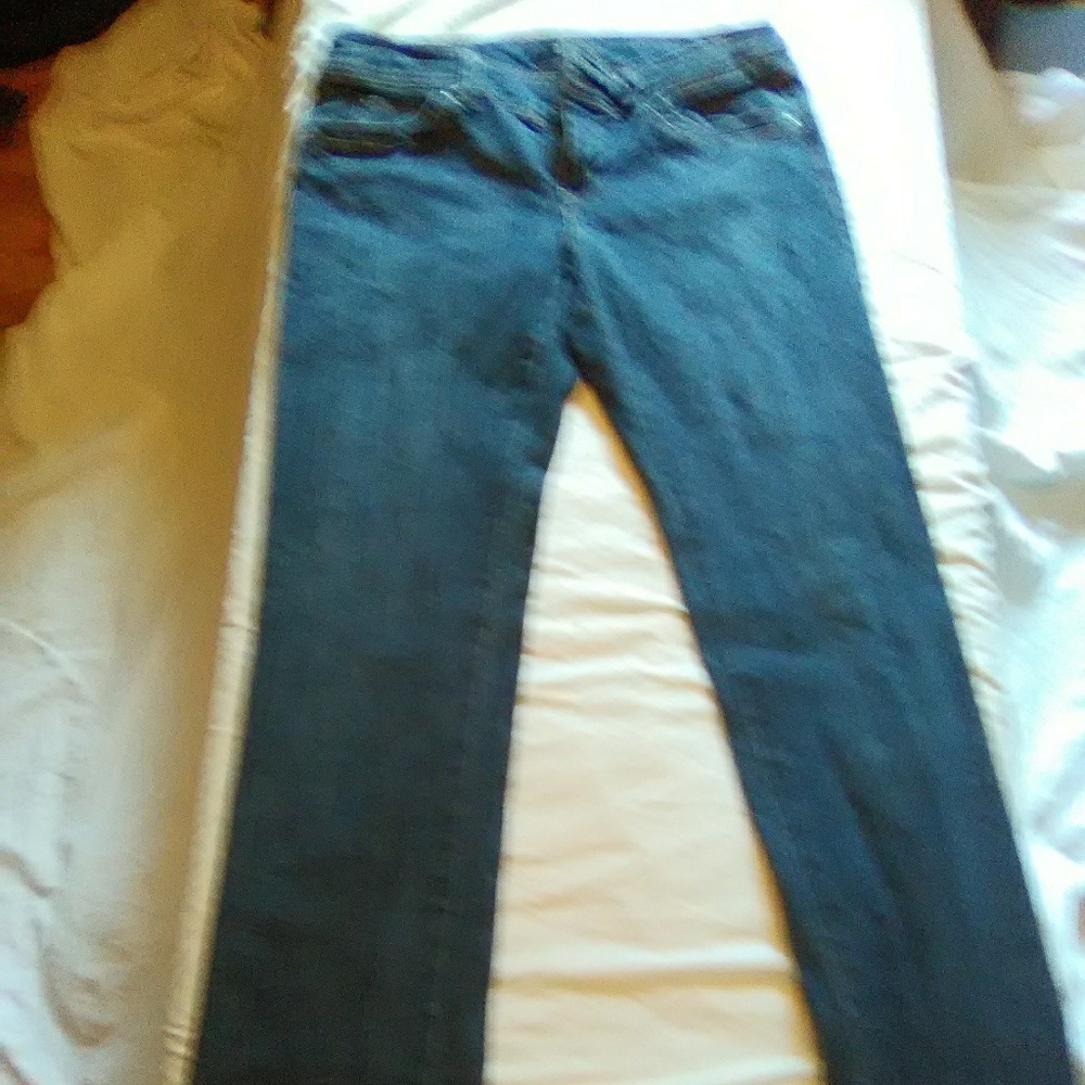 Women's 8 a.n.a Skinny Flare Jeans.